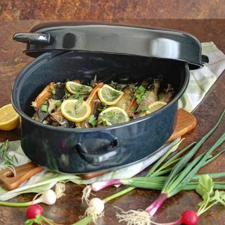 Metalac Pekač 34cm – Traditional Enamel Roasting Pan with Lid
